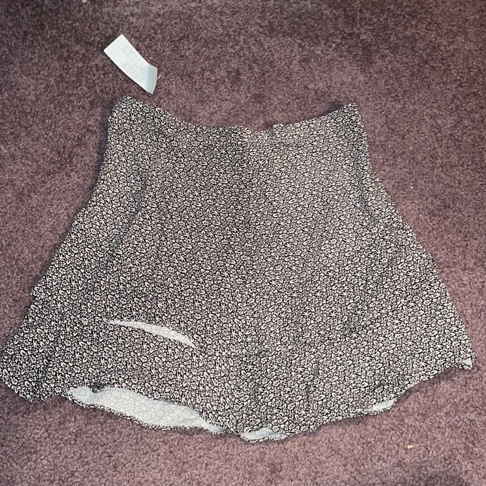 urban outfitters NWT floral skirt